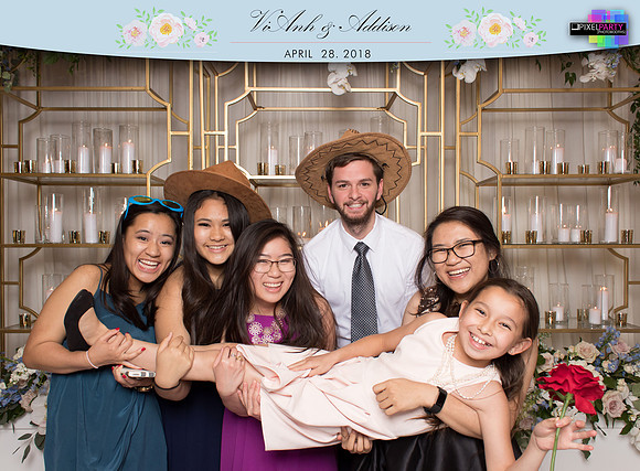 20237 - ViAnh + Addison Wedding Photobooth 2018