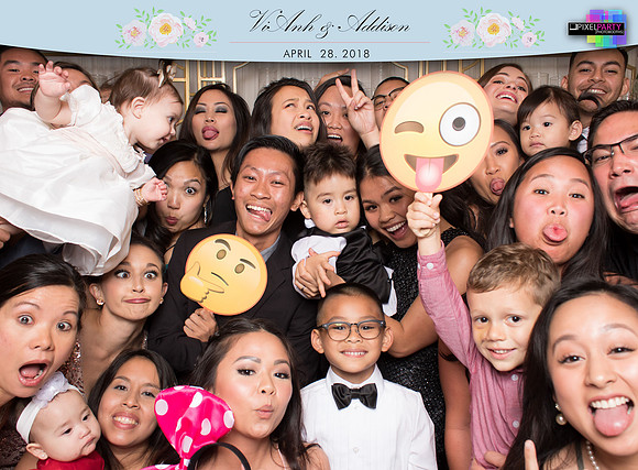 20260 - ViAnh + Addison Wedding Photobooth 2018
