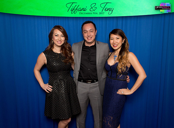 60027 - Tiffani + Tony Wedding Photobooth 2017