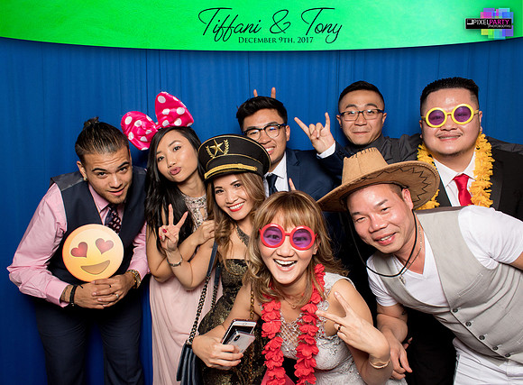 60102 - Tiffani + Tony Wedding Photobooth 2017