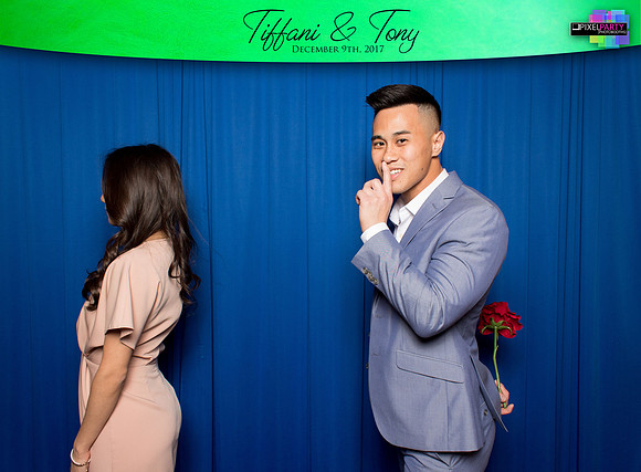 60126 - Tiffani + Tony Wedding Photobooth 2017