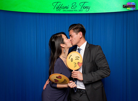 60085 - Tiffani + Tony Wedding Photobooth 2017