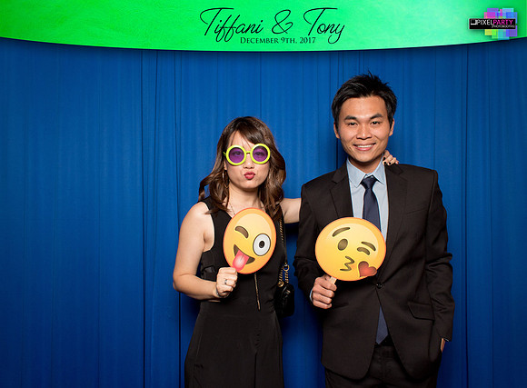 60176 - Tiffani + Tony Wedding Photobooth 2017