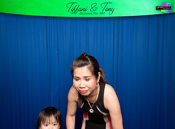 60052 - Tiffani + Tony Wedding Photobooth 2017
