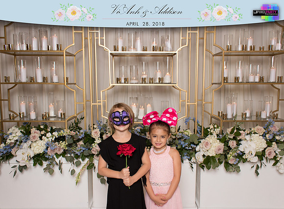 20220 - ViAnh + Addison Wedding Photobooth 2018