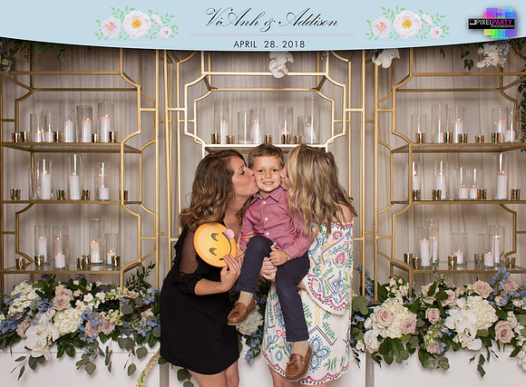 20241 - ViAnh + Addison Wedding Photobooth 2018