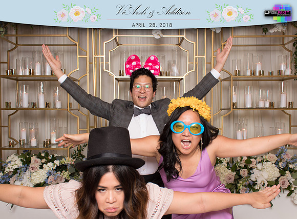 20304 - ViAnh + Addison Wedding Photobooth 2018
