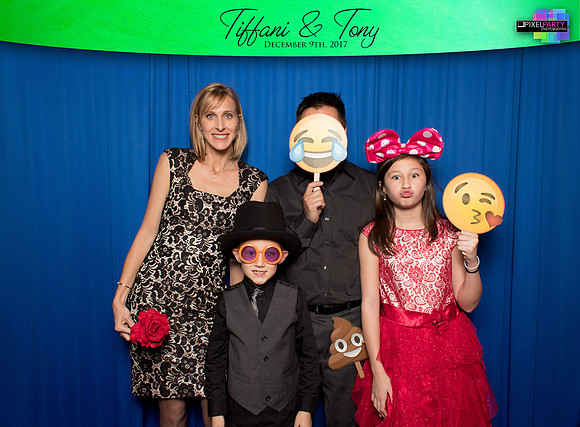 60166 - Tiffani + Tony Wedding Photobooth 2017