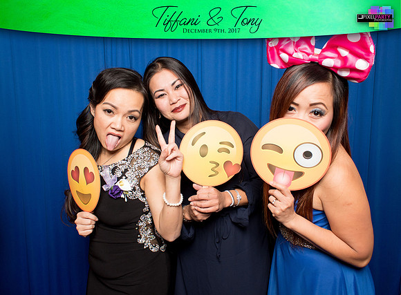 60049 - Tiffani + Tony Wedding Photobooth 2017