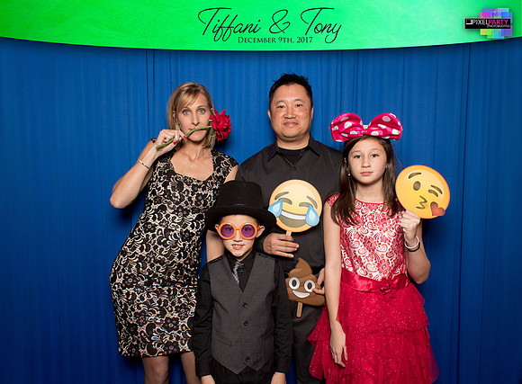 60165 - Tiffani + Tony Wedding Photobooth 2017