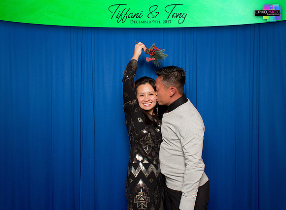 60125 - Tiffani + Tony Wedding Photobooth 2017
