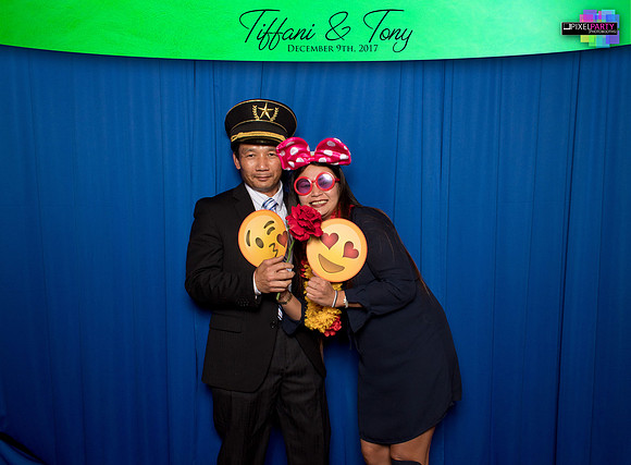 60209 - Tiffani + Tony Wedding Photobooth 2017