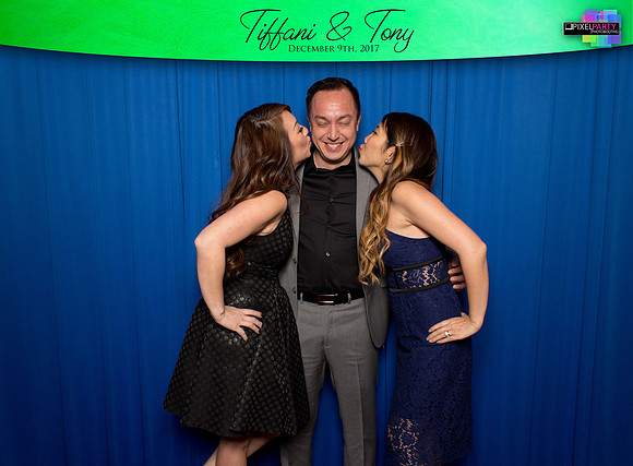 60028 - Tiffani + Tony Wedding Photobooth 2017