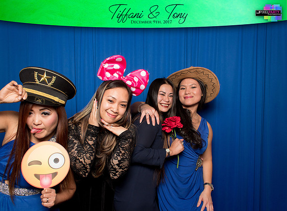 60088 - Tiffani + Tony Wedding Photobooth 2017