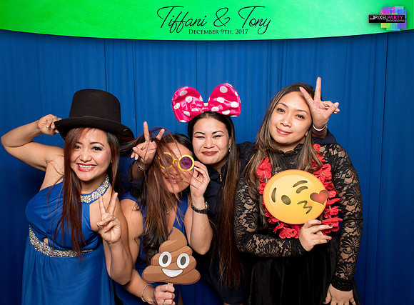 60098 - Tiffani + Tony Wedding Photobooth 2017