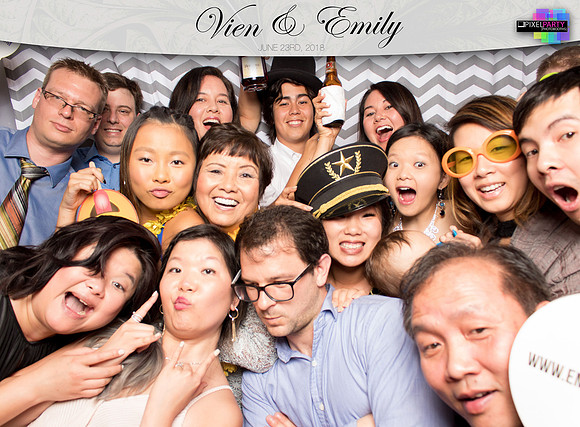 50298 - Emily + Vien Wedding Photobooth 2018