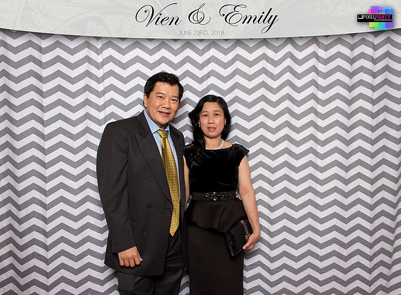 50089 - Emily + Vien Wedding Photobooth 2018