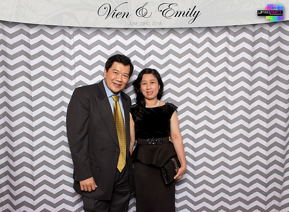50088 - Emily + Vien Wedding Photobooth 2018