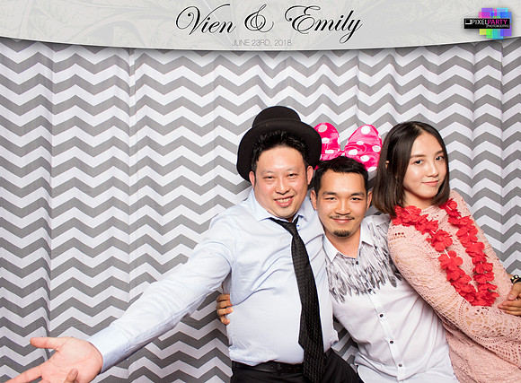 50423 - Emily + Vien Wedding Photobooth 2018