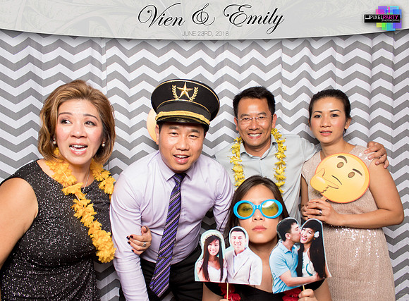 50433 - Emily + Vien Wedding Photobooth 2018