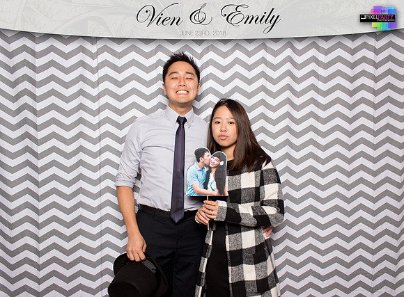 50212 - Emily + Vien Wedding Photobooth 2018