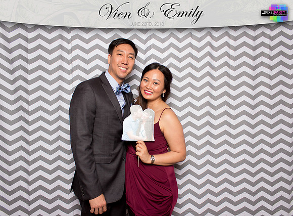 50225 - Emily + Vien Wedding Photobooth 2018