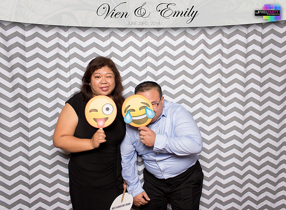 50268 - Emily + Vien Wedding Photobooth 2018
