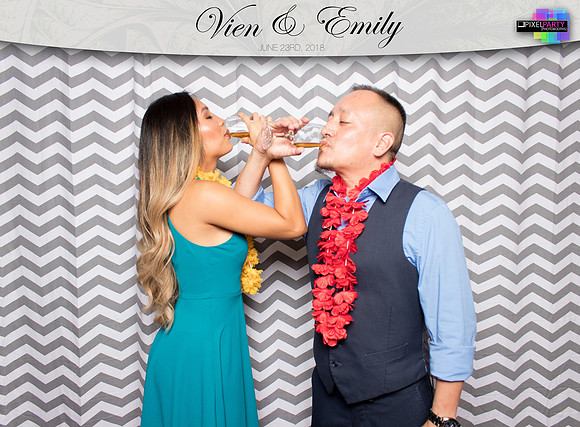 50370 - Emily + Vien Wedding Photobooth 2018