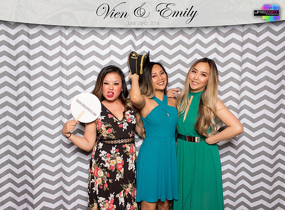 50319 - Emily + Vien Wedding Photobooth 2018
