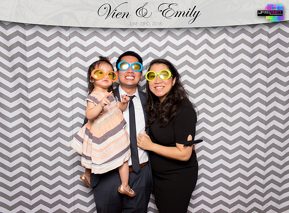 50229 - Emily + Vien Wedding Photobooth 2018