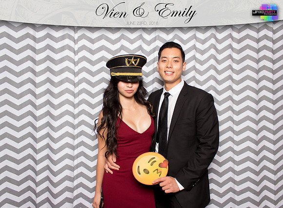 50390 - Emily + Vien Wedding Photobooth 2018