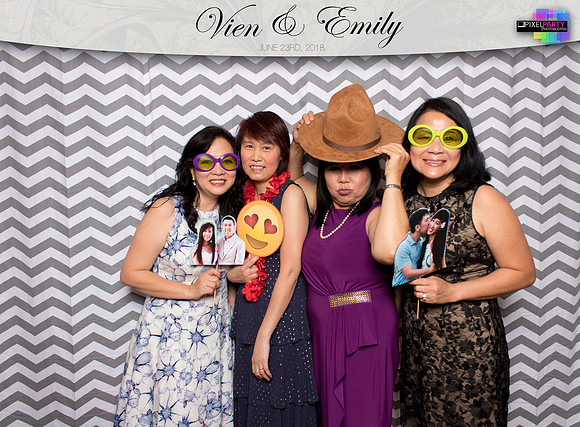 50009 - Emily + Vien Wedding Photobooth 2018