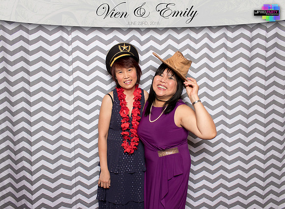 50012 - Emily + Vien Wedding Photobooth 2018