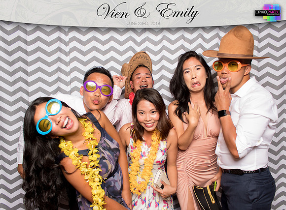 50293 - Emily + Vien Wedding Photobooth 2018