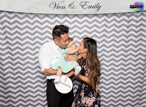 50144 - Emily + Vien Wedding Photobooth 2018