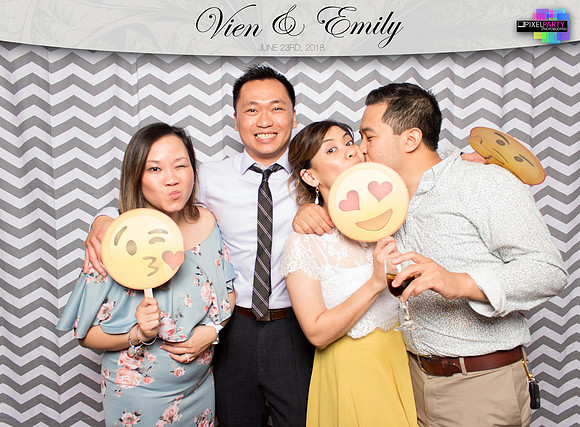 50266 - Emily + Vien Wedding Photobooth 2018