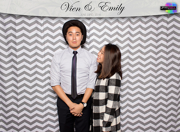 50211 - Emily + Vien Wedding Photobooth 2018
