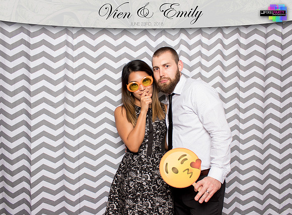 50417 - Emily + Vien Wedding Photobooth 2018