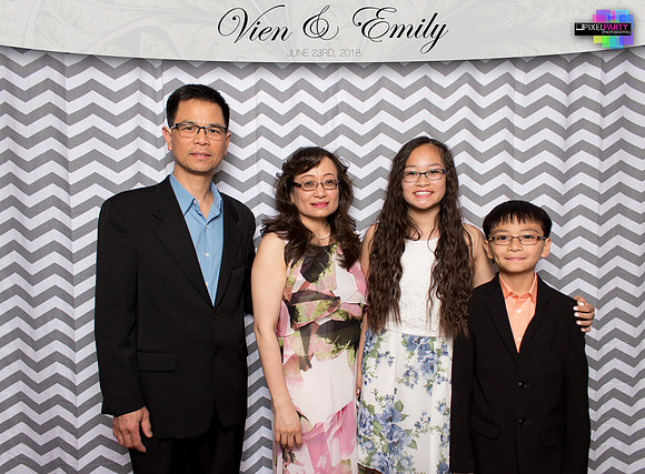 50072 - Emily + Vien Wedding Photobooth 2018