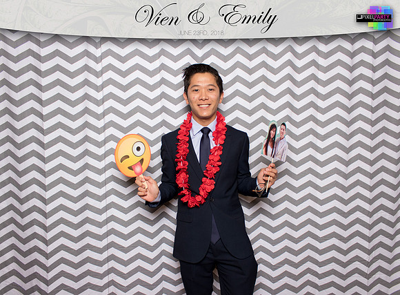 50071 - Emily + Vien Wedding Photobooth 2018