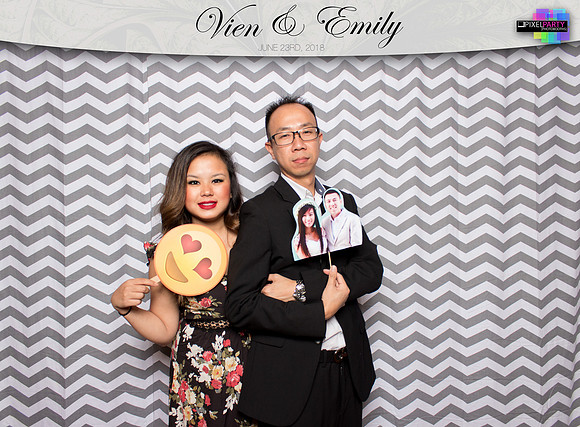 50126 - Emily + Vien Wedding Photobooth 2018