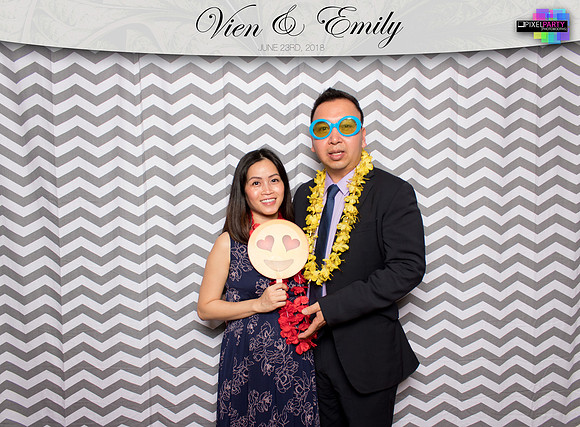 50237 - Emily + Vien Wedding Photobooth 2018
