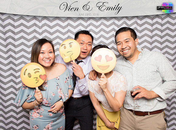 50264 - Emily + Vien Wedding Photobooth 2018