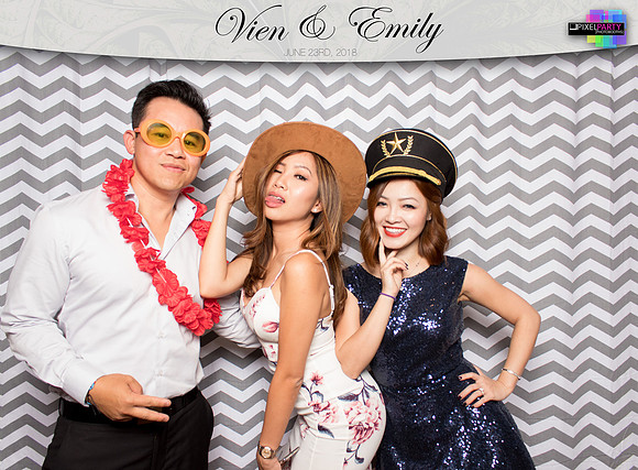 50363 - Emily + Vien Wedding Photobooth 2018