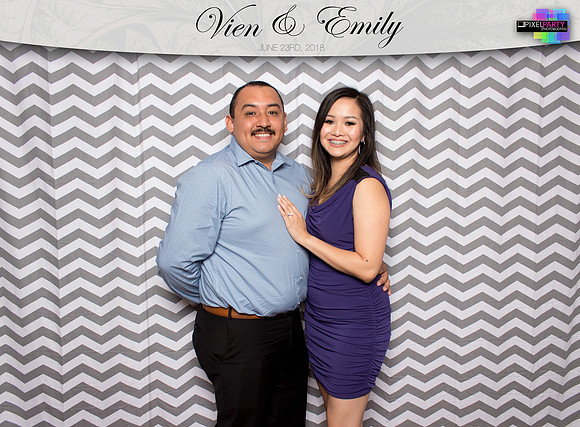 50204 - Emily + Vien Wedding Photobooth 2018
