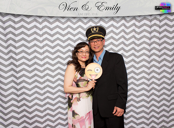 50260 - Emily + Vien Wedding Photobooth 2018