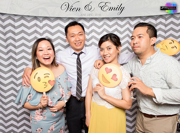 50265 - Emily + Vien Wedding Photobooth 2018