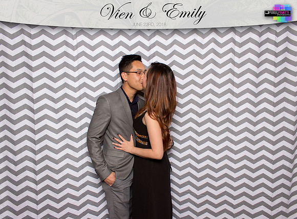50092 - Emily + Vien Wedding Photobooth 2018