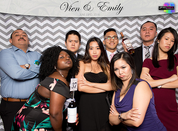 50272 - Emily + Vien Wedding Photobooth 2018