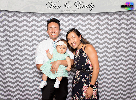 50148 - Emily + Vien Wedding Photobooth 2018